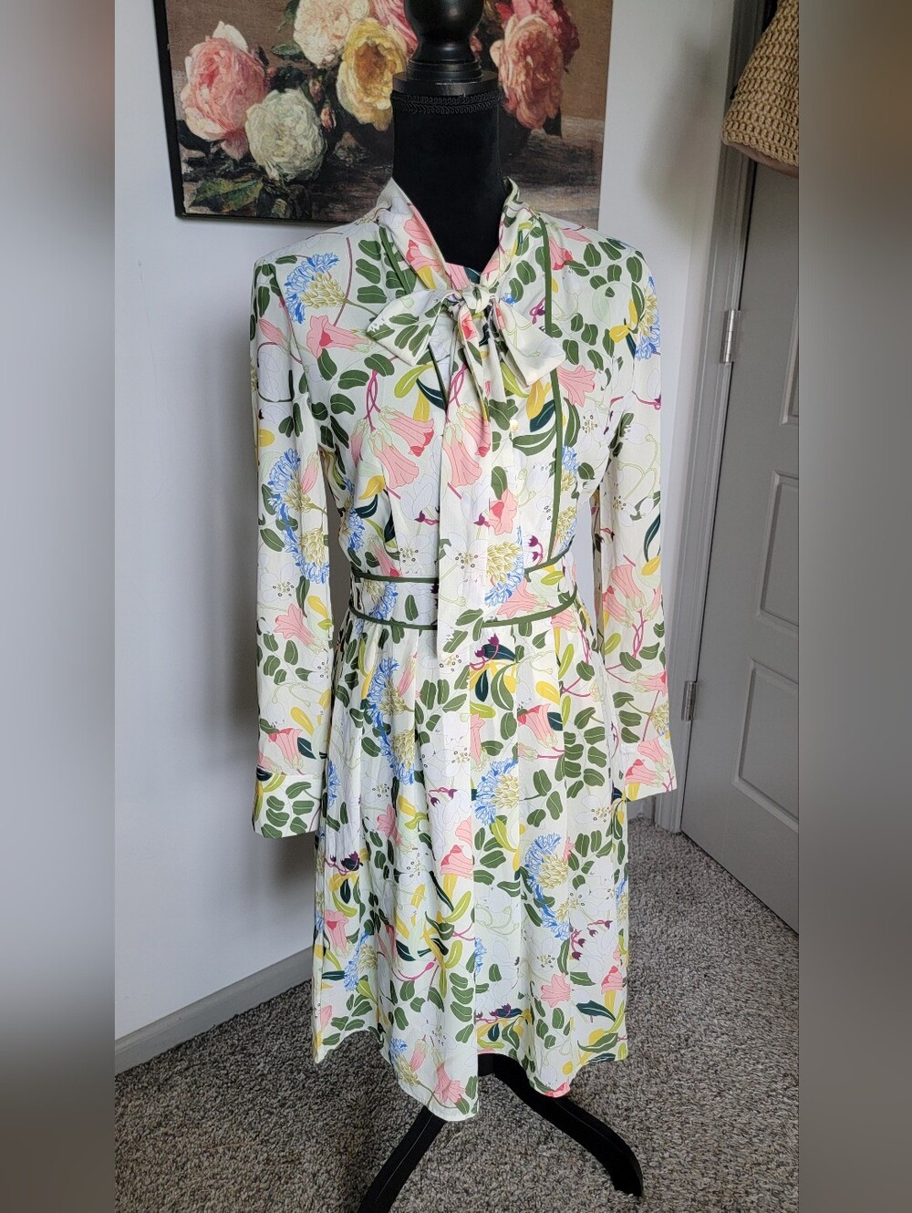 Beulah Floral Tie-Neck Long Sleeve Dress NWT